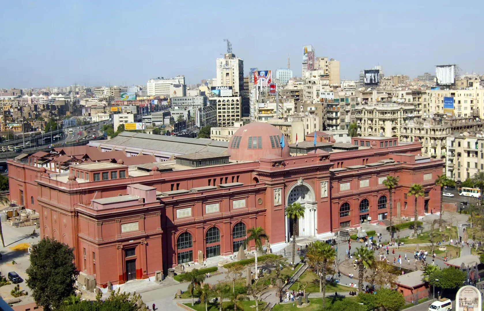 Pyramids & Nile by Train